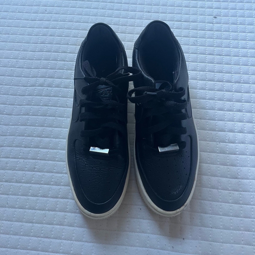 Black Nike Air Forces